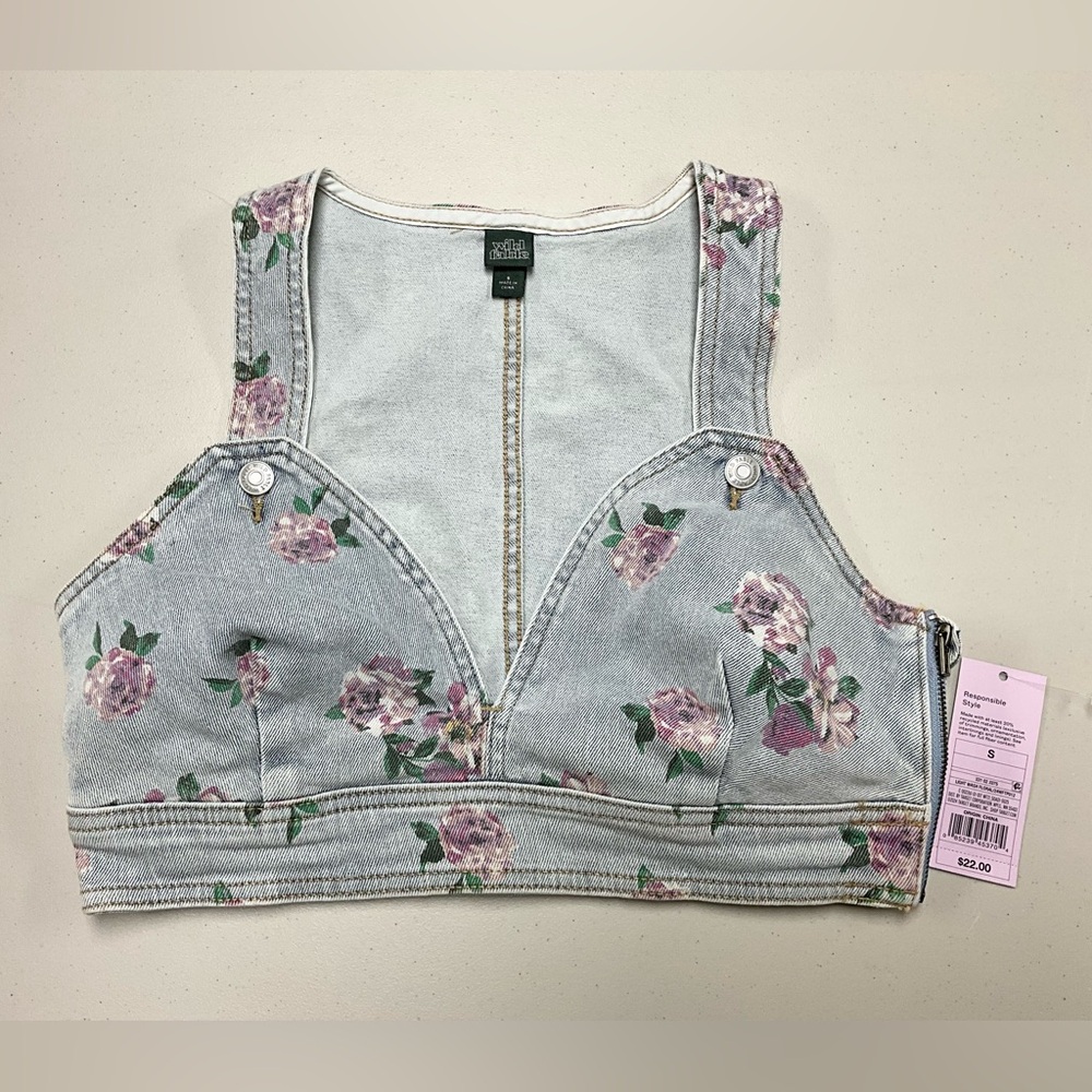Women's Cropped Denim Vest - Picture 3 of 6